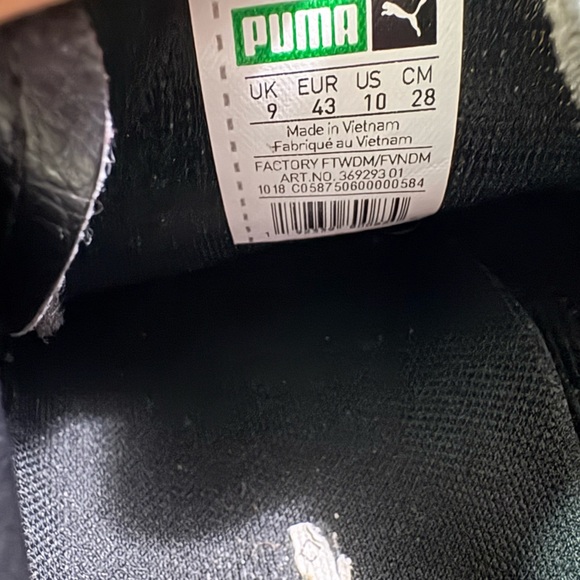 Puma Clyde  Trainers Black Leather & Light Blue Size 10 - Picture 7 of 8